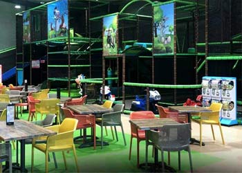 Installation aire de jeux thème de la corse aire de jeux pour enfants en Corse